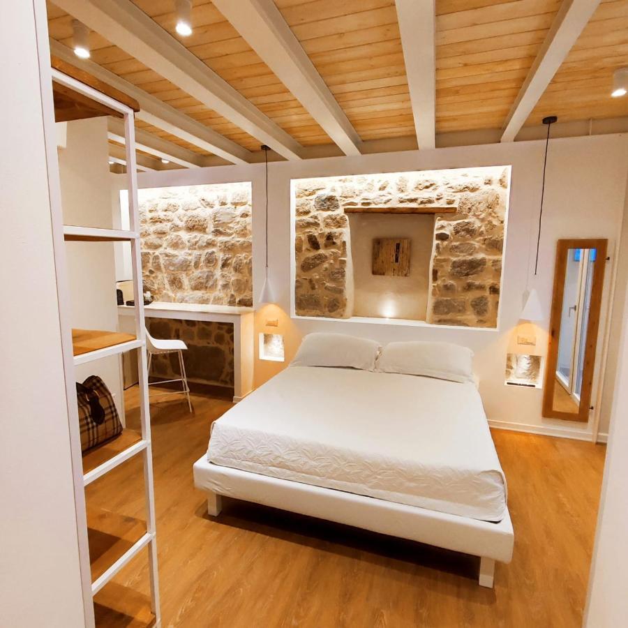 In Centro Da Viola - Eco Design Rooms Olbia Kültér fotó