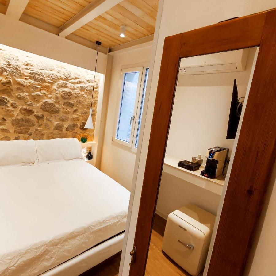 In Centro Da Viola - Eco Design Rooms Olbia Kültér fotó